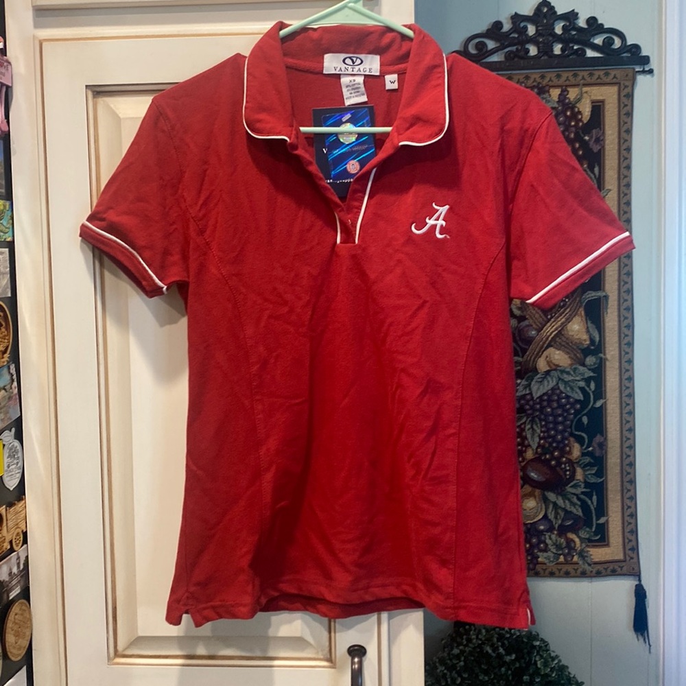 NWT Women’s Vantage Officially Licensed Alabama Crimson Tide Red Polo Tee